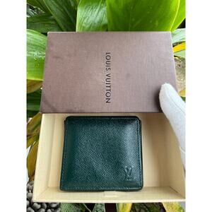 Vintage Louis Vuitton Green Taiga Leather Coin Purse Accordion Style Authentic